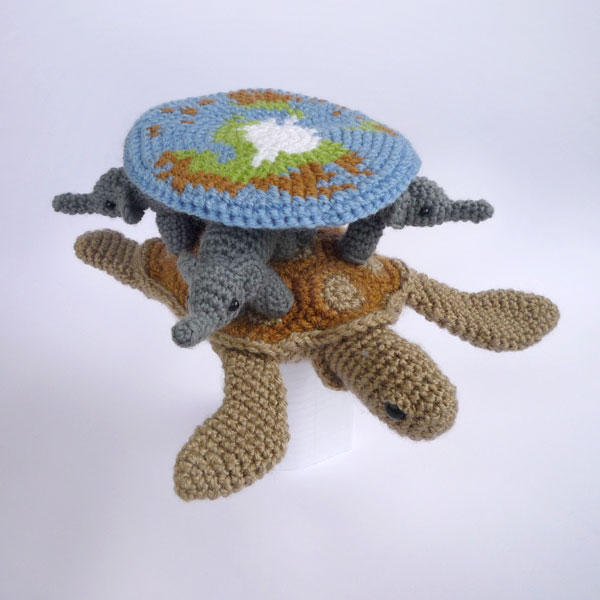 Crochet Discworld by LunasCrafts