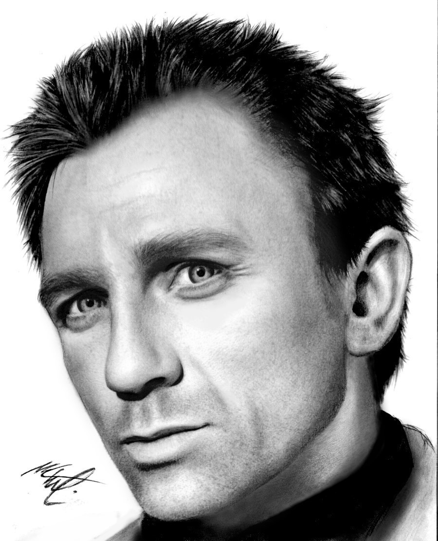 Daniel Craig