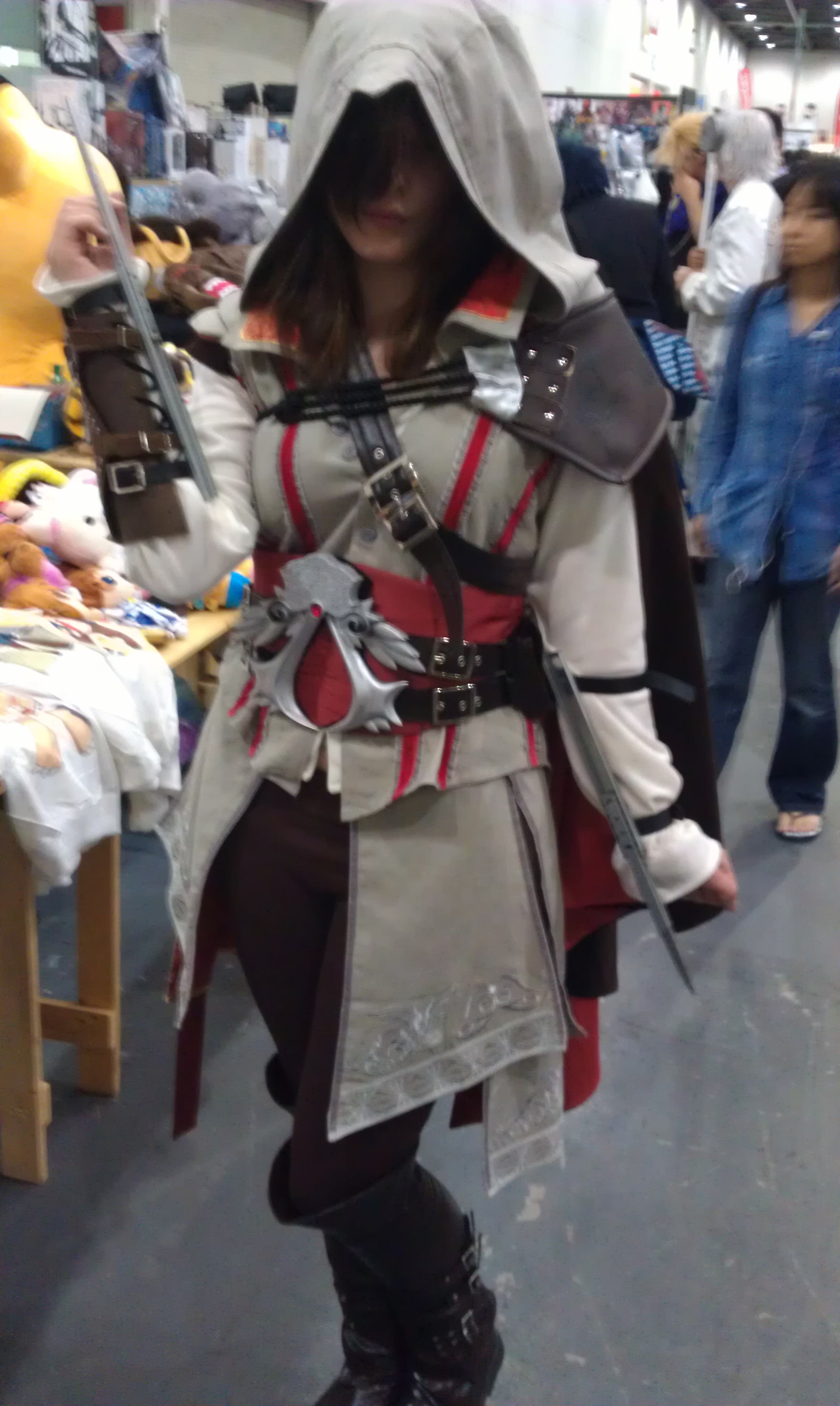Female Ezio Cosplay
