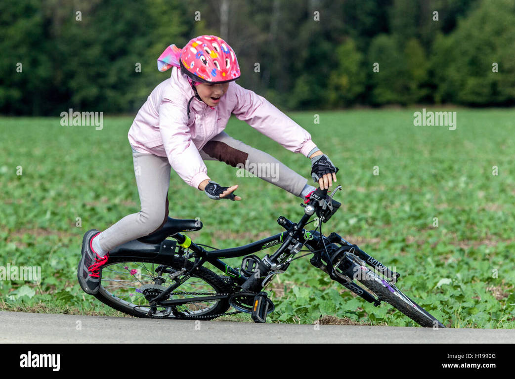 Child-fall-bike-accident-ride-helmet-fall-off-bike by RachelKiddieRides ...