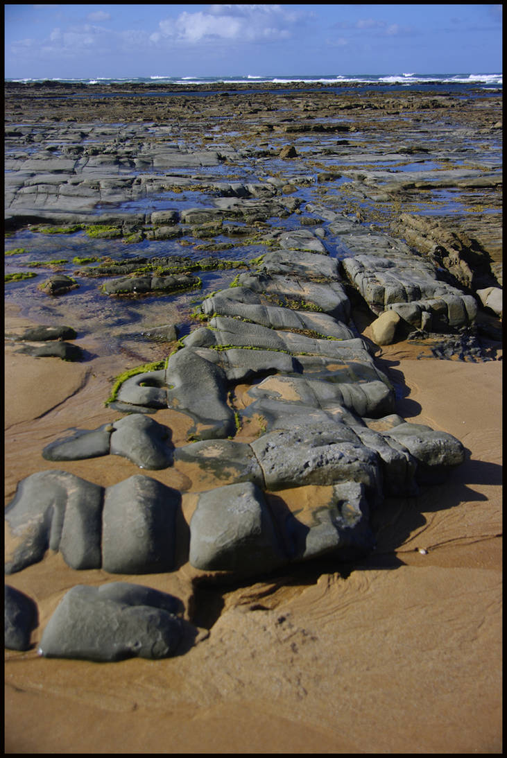 geometric rocks by Buddhalassie