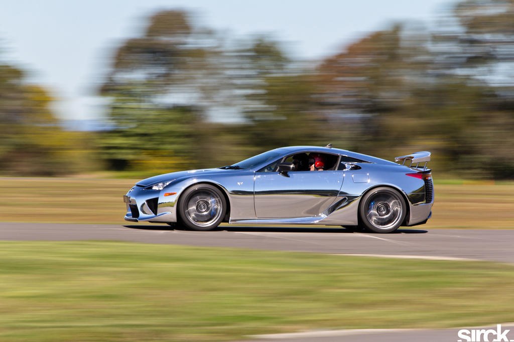 Chrome Lexus LFA