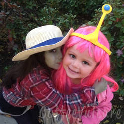 Marceline and Princess Bubblegum Cosplay by CoffeeVulture