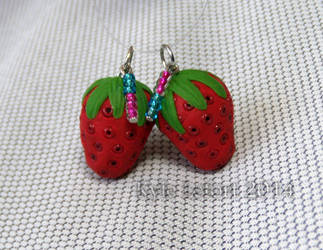 Best Friends - Friendship Strawberry Charms by Kyle-Lefort