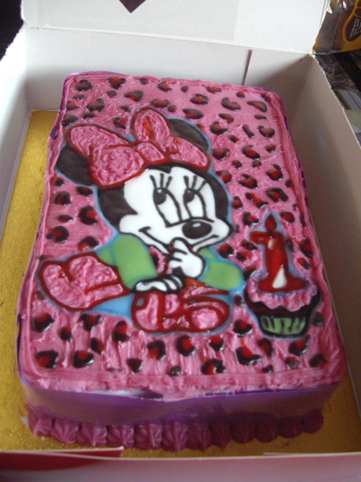 Minnie Mouse Cake