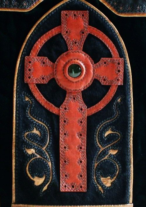 Celtic Cross -- close-up