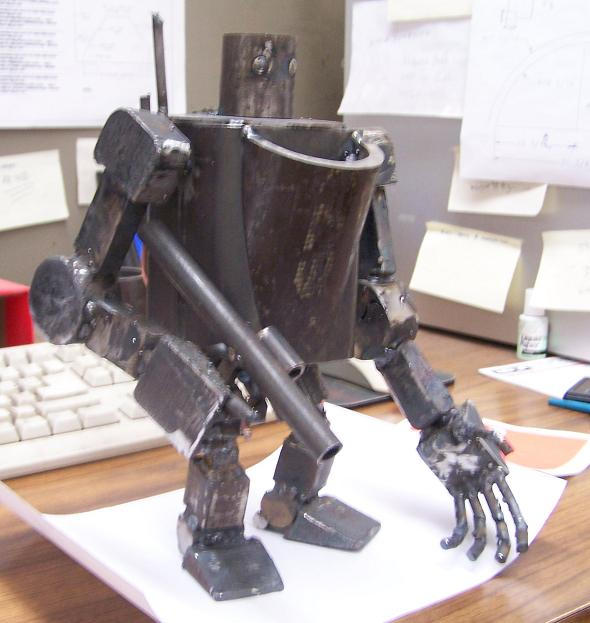 scrap steel robot by edstuff on DeviantArt
