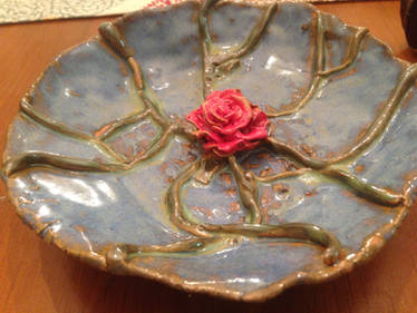 Rose Pinch Bowl