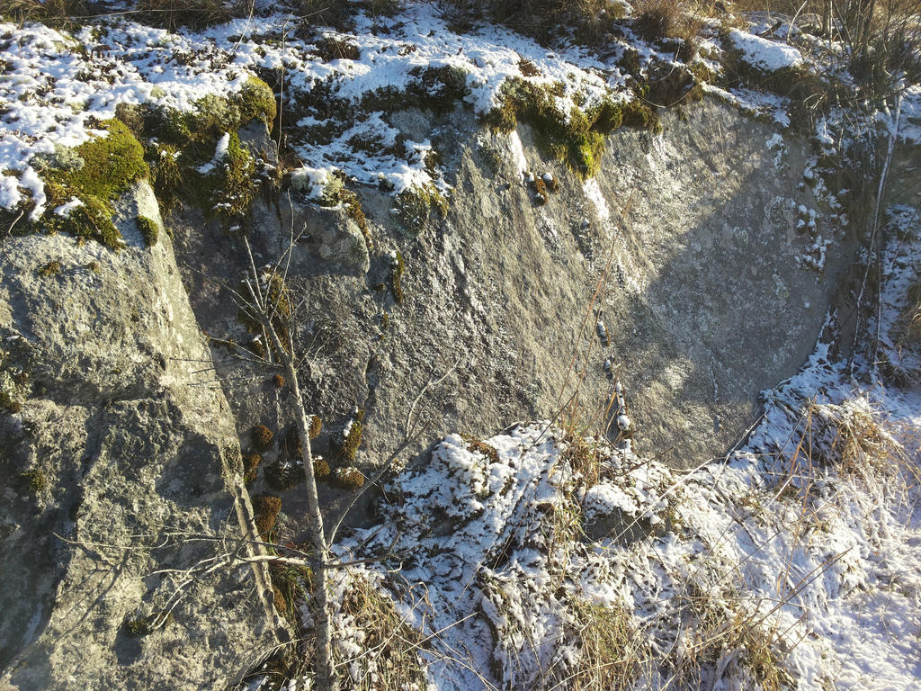Snowy Rock By Jormungandr On Deviantart Snowy Rock By Jormungandr On Deviantart