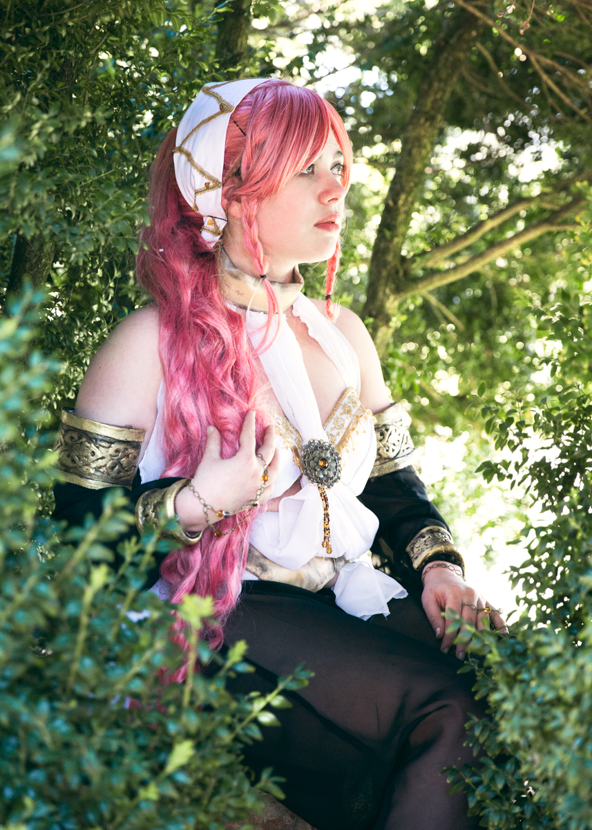 Waiting-Olivia Cosplay