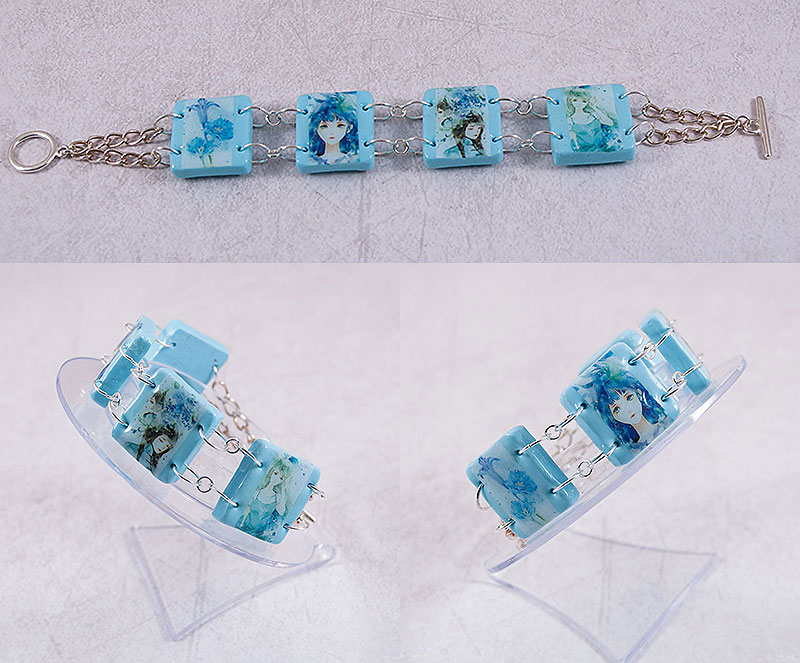 Manga bracelet