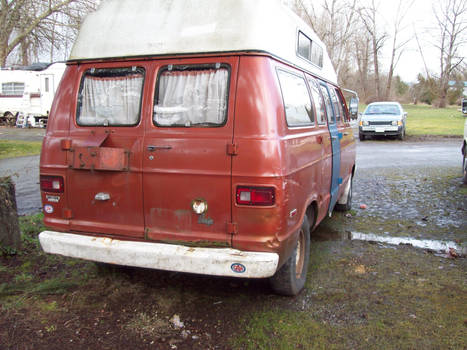 1973 Dodge Tradesman 200 -4-