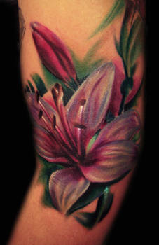 Color Lily Tattoo