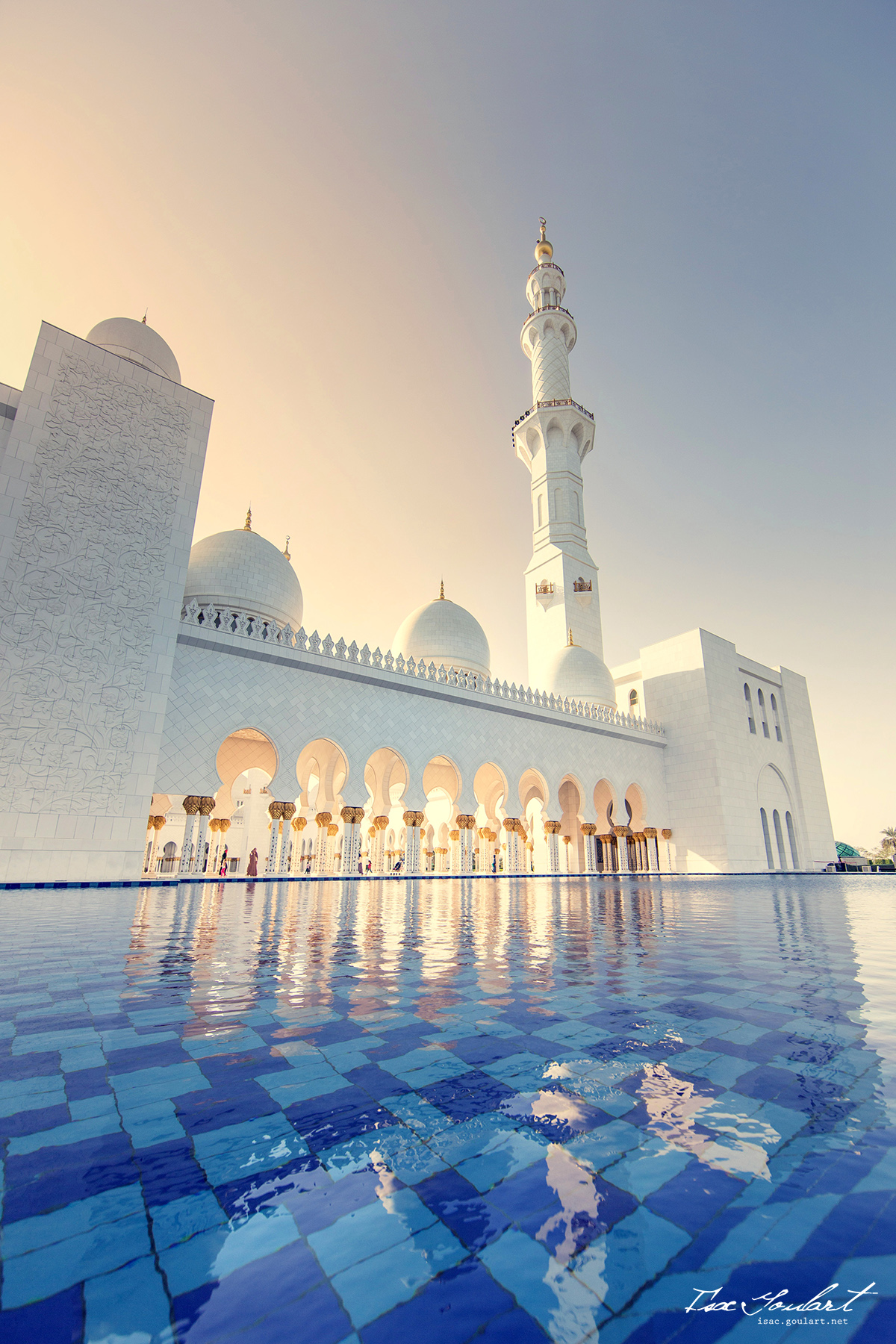 Sheikh Zayed Grand Mosque III by IsacGoulart