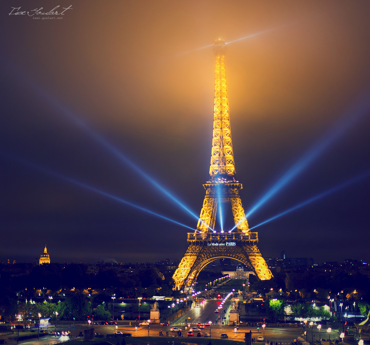 Paris by IsacGoulart