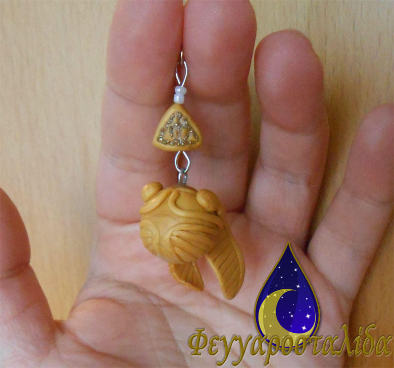 Harry Potter Golden Snitch polymer clay charm by Fegarostalida on