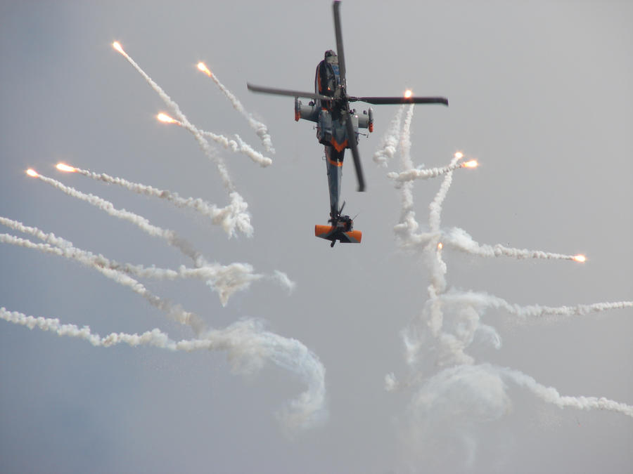 Apache ah-64a with flares