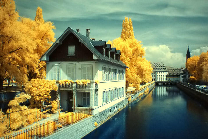 Riverside City by densss on DeviantArt