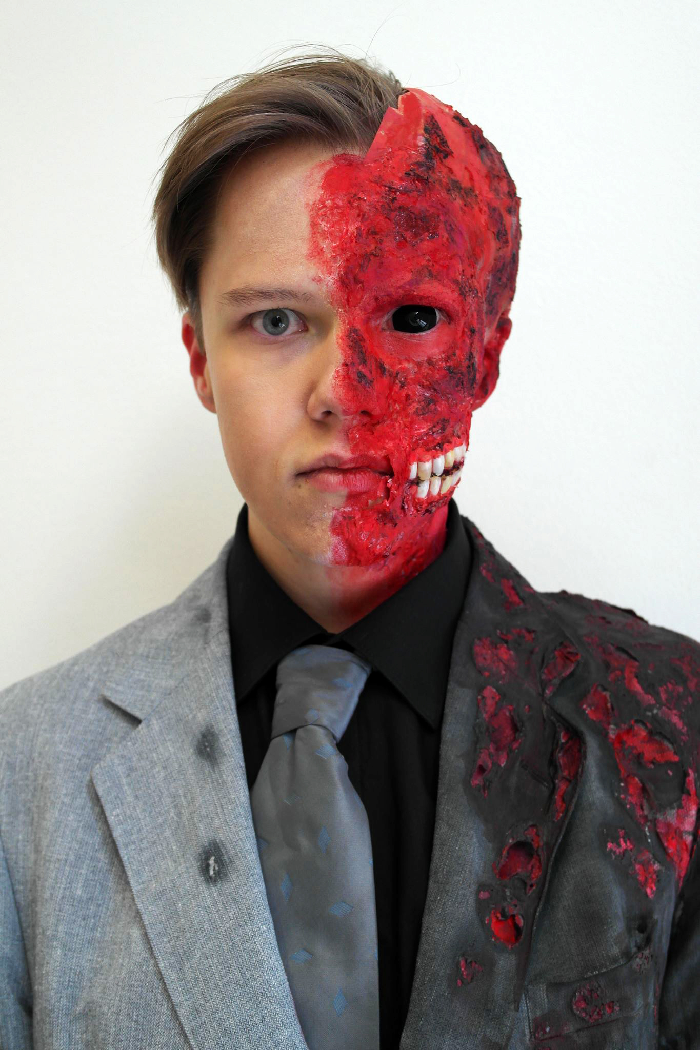 Harvey Dent - Two Face makeup 2