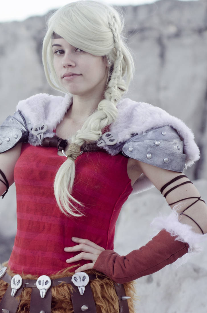 Astrid Hofferson Cosplay By StehRogue On DeviantArt astrid-hofferson-cosplay-by-stehrogue-on-deviantart