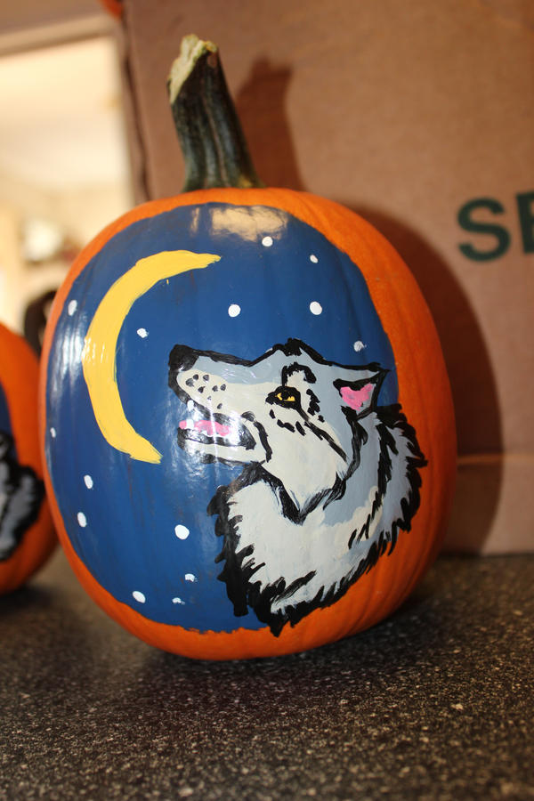Wolves Pumpkins Howling Wolf Head Pumpkin 1 by Miahii on DeviantArt