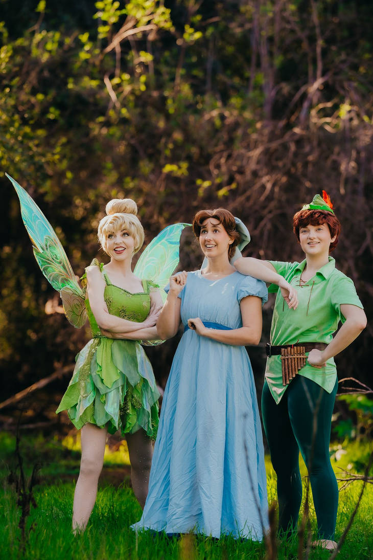 Peter Pan, Wendy Darling and Tinkerbell (Cosplay) by TalesFromNeverland ...