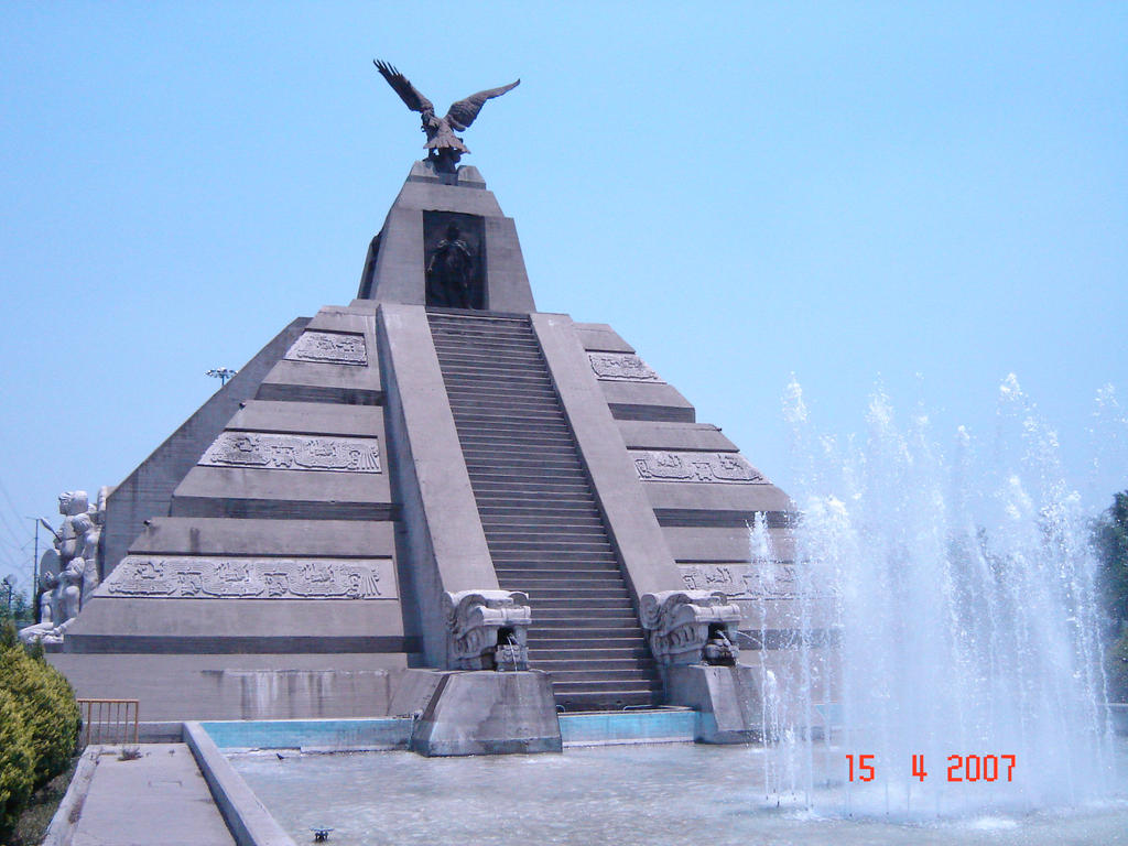 Monumento a la Raza by Arana31 on DeviantArt