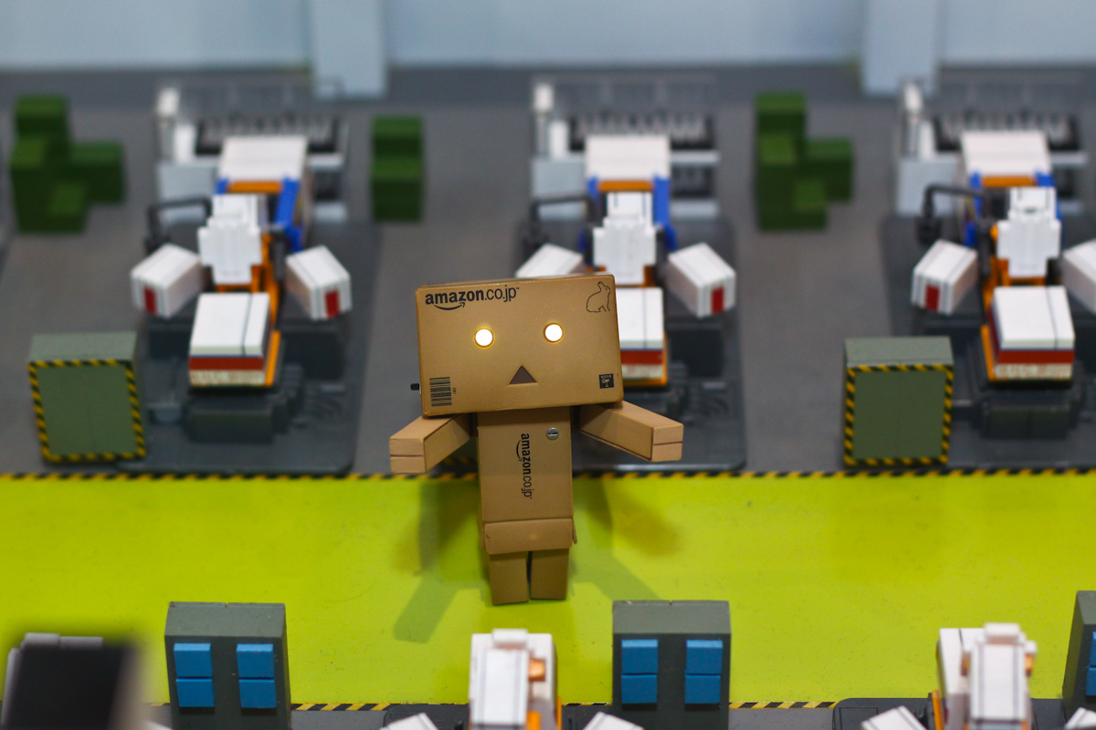 Danbo visits Bandai Factory