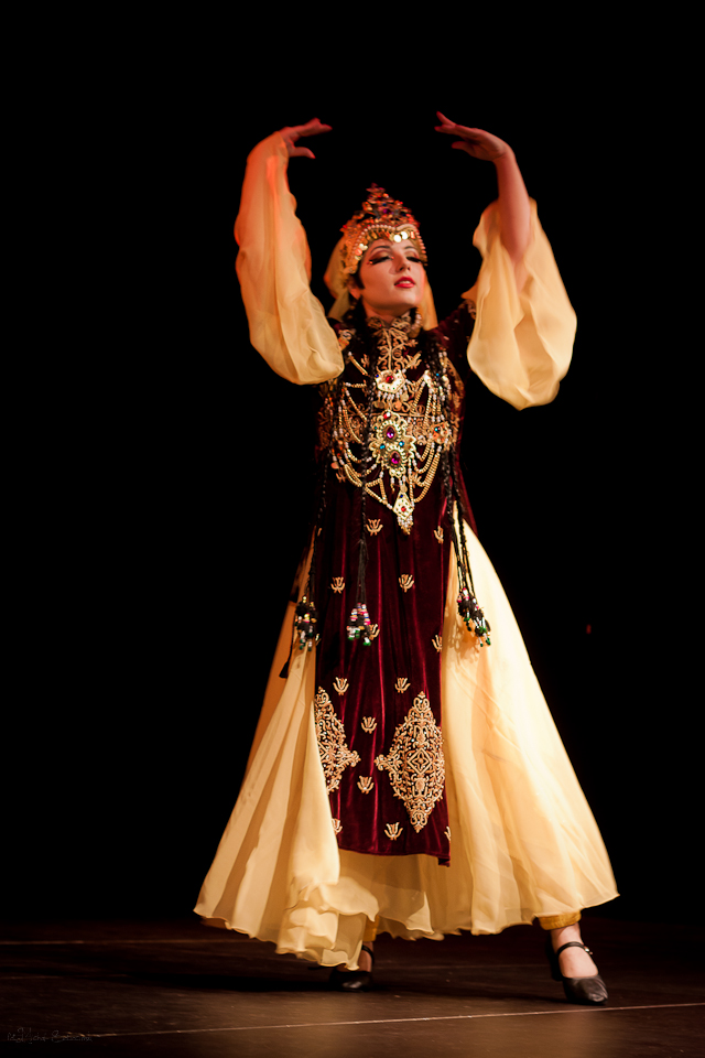 Uzbek dancer- Ferghana Style