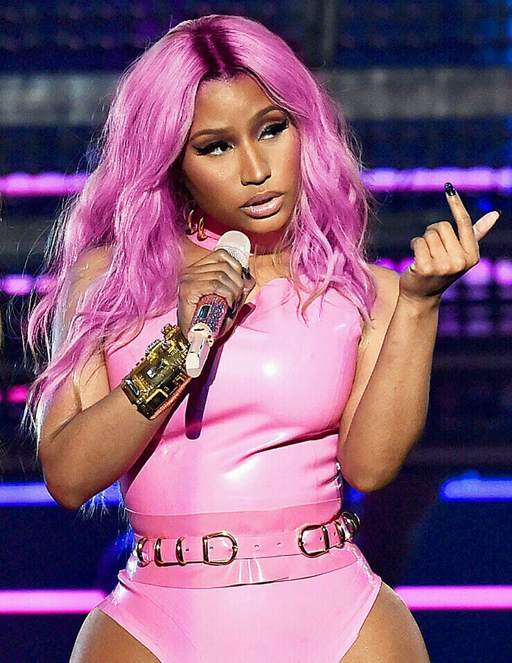 Nicki Minaj Pink Hair by Elizabethjones18 on DeviantArt