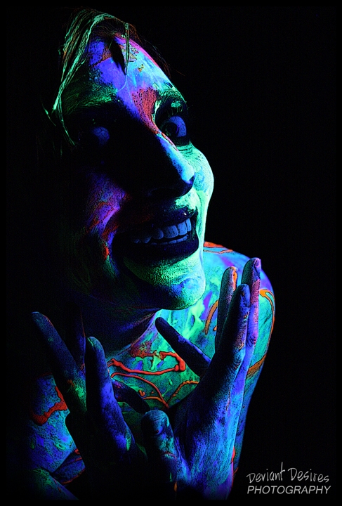 Glowing Insanity by DeviantDesires