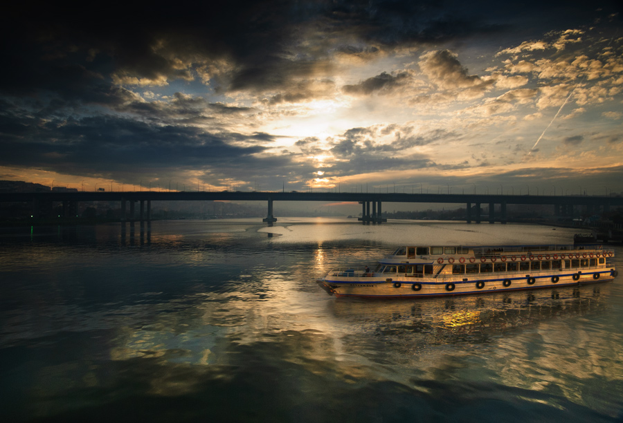 the golden horn morning