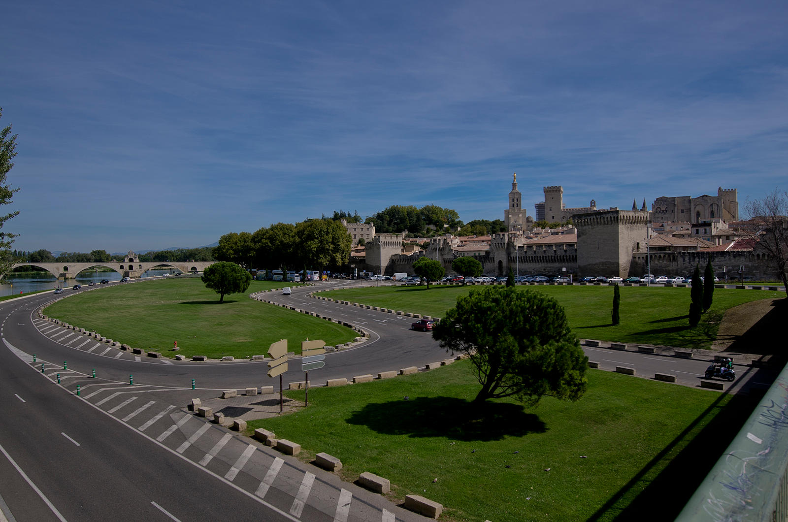 Avignon - Road infrastructure by RvdZ on DeviantArt