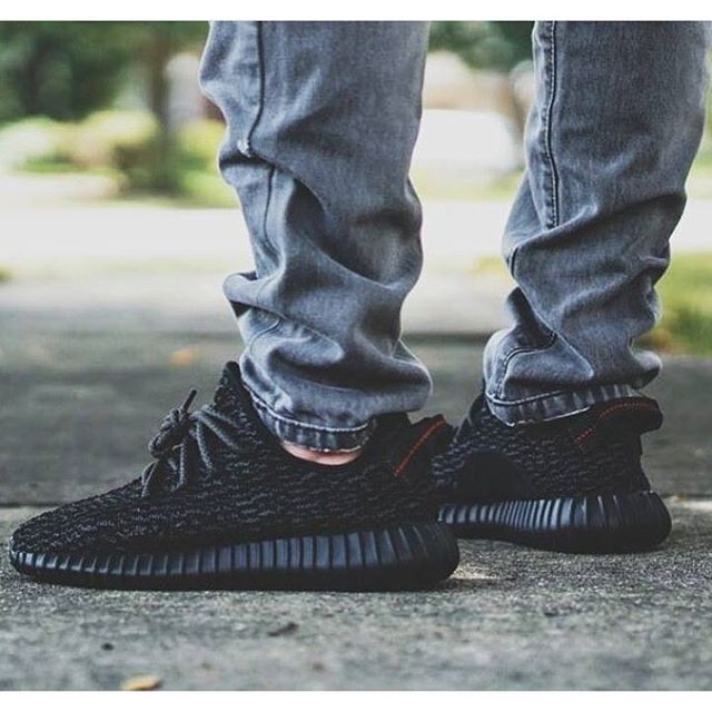 YEEZY BOOST 350 REPLICA