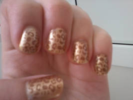 leopard nails