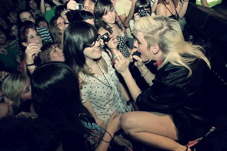 mery+saku at the sounds, bcn.