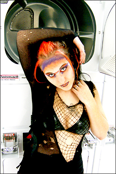 'Izzy Dirty Laundry'