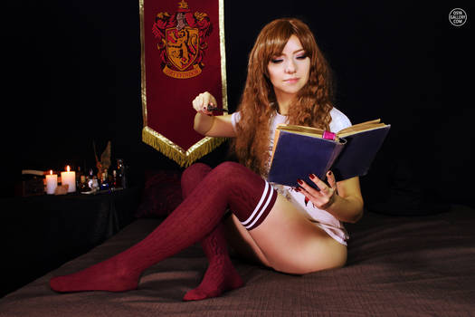 Hogwarts Girl 3