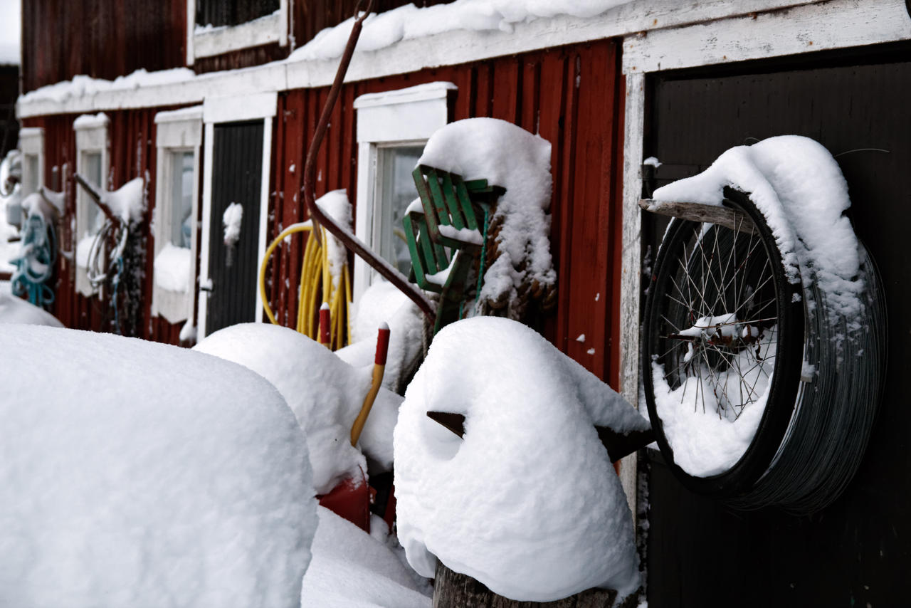 Tools In Snow 2