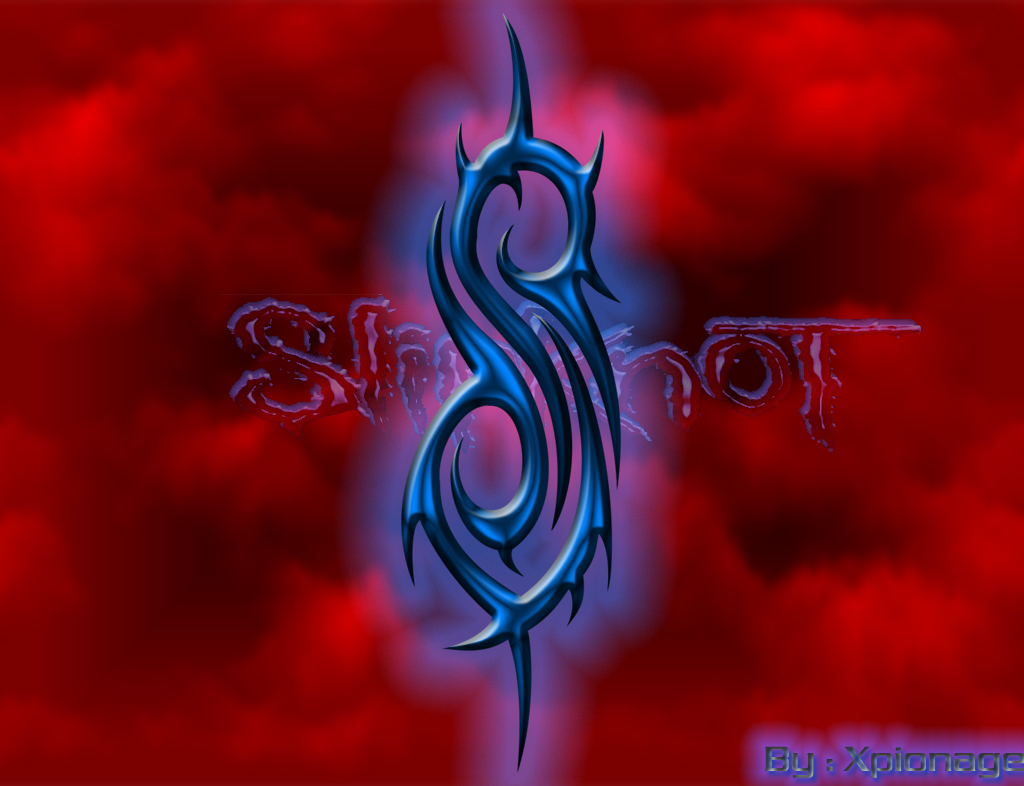 Slipknot S in clouds