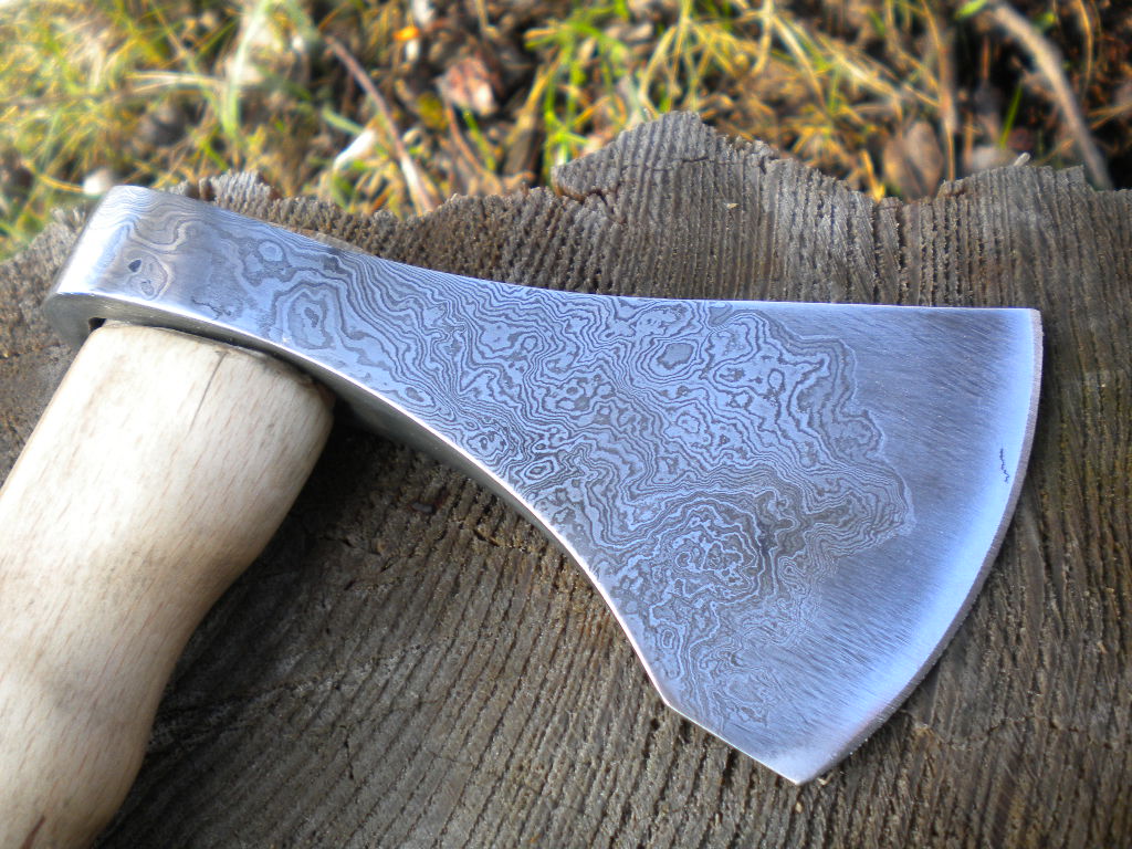 damascus axe