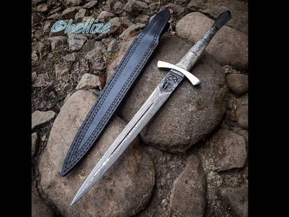 gothic dagger by hellize on DeviantArt