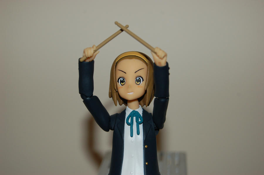 Ritsu Figure by Ruby-Camera on DeviantArt