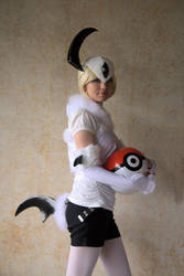 Absol cosplay 1