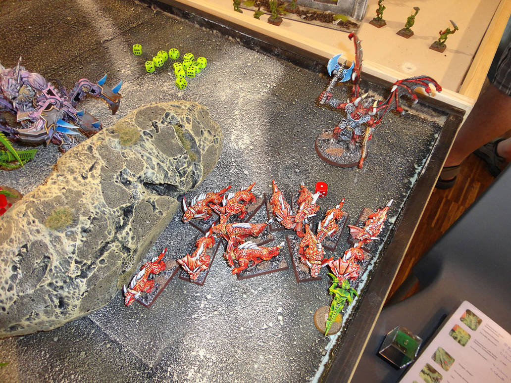 31 Tyranids VS Demons by nicedino on DeviantArt