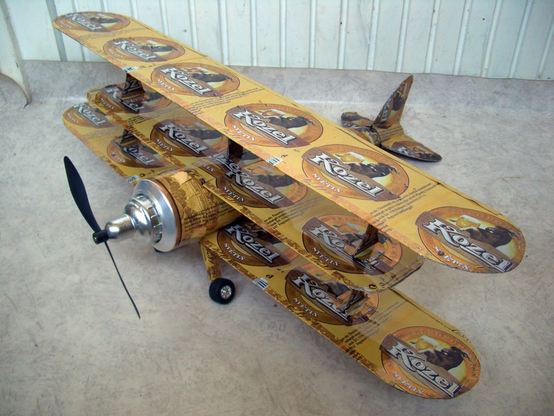 beer can plane by tamas kanya