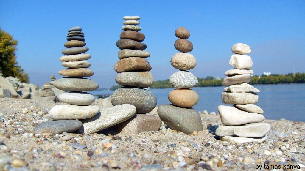 stone balance by tamas kanya