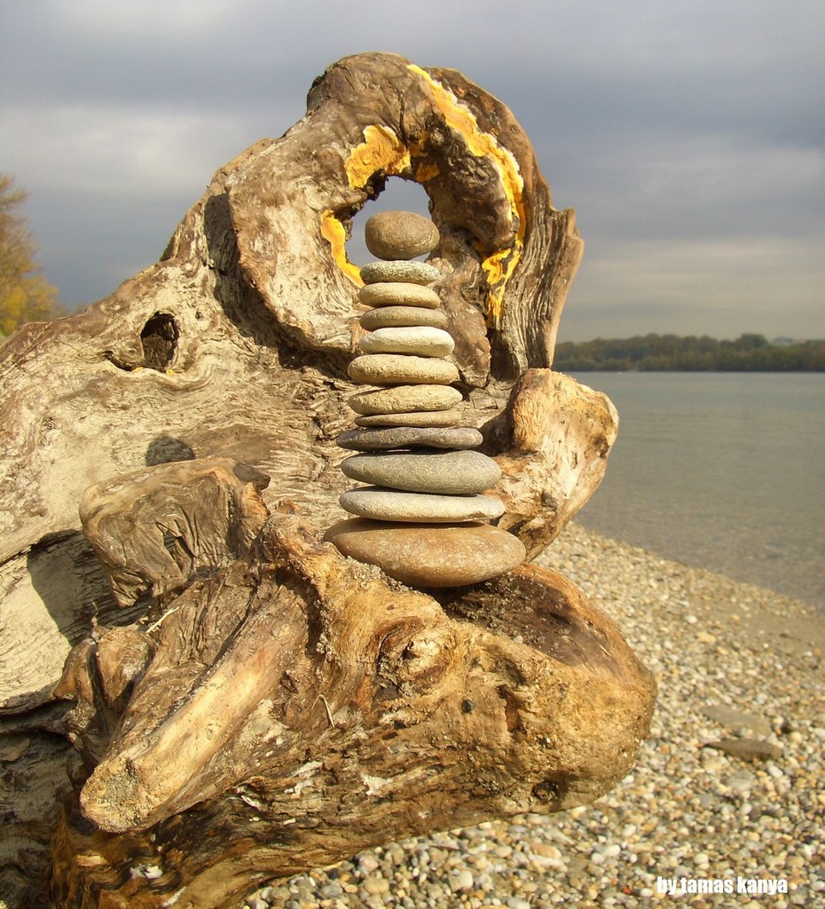 Land art in hungary by tamas kanya(stone balance)