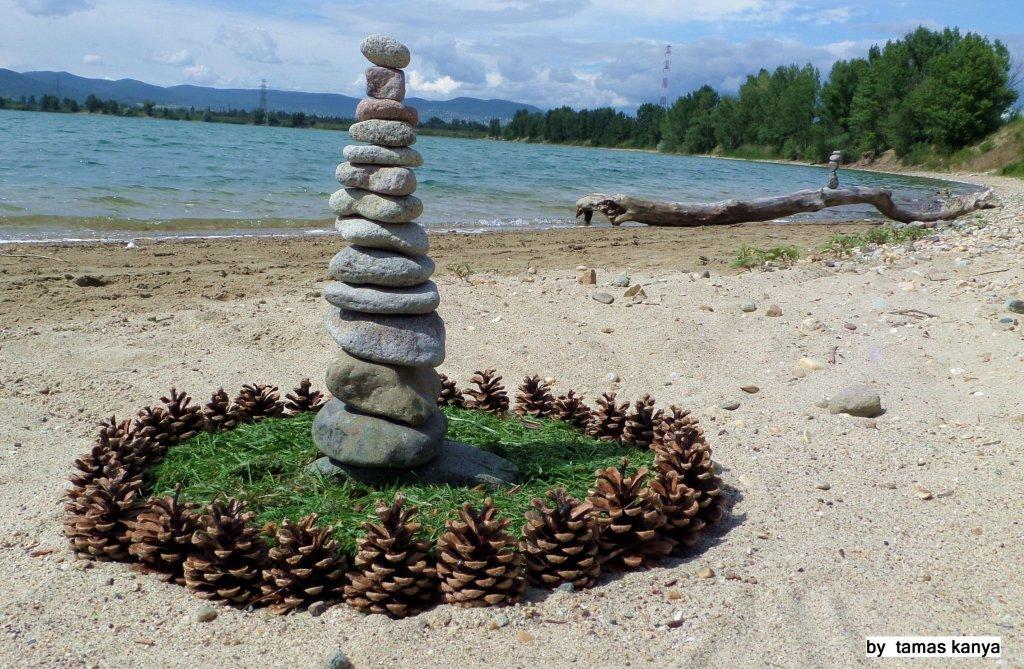 Land art in Hungary by Tamas Kanya