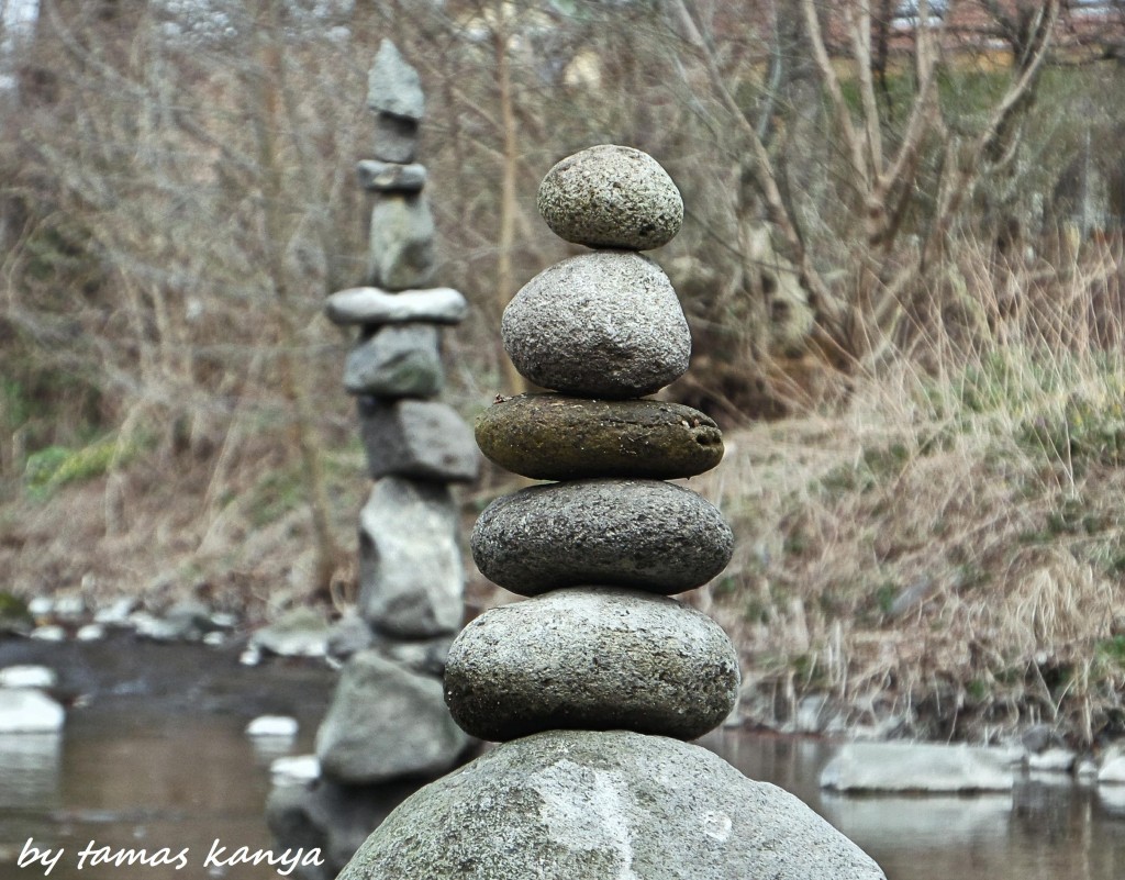 Stone balance art in Hungary by tamas kanya